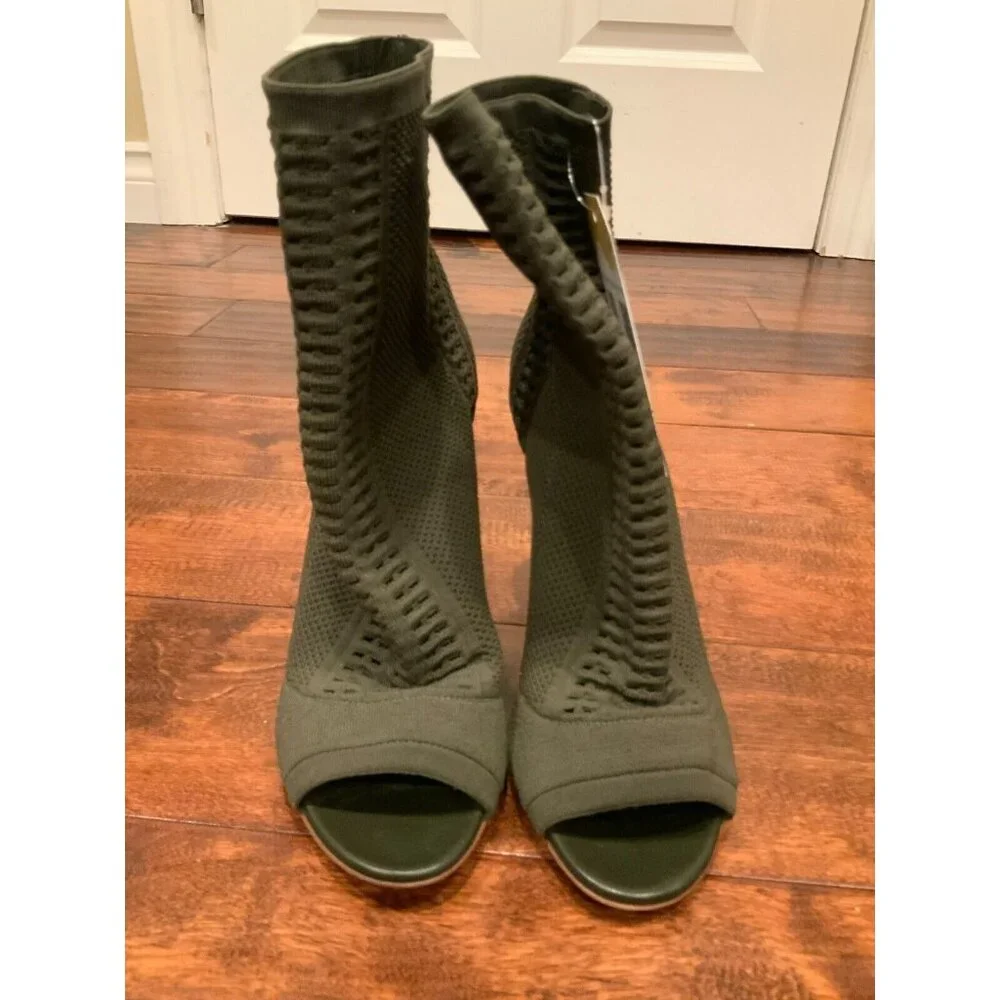 Gianvito Rossi Knit Vires Green 5 Star Knit Fabric Peep Toe Booties, Size 8 / 38 - Picture 3 of 10
